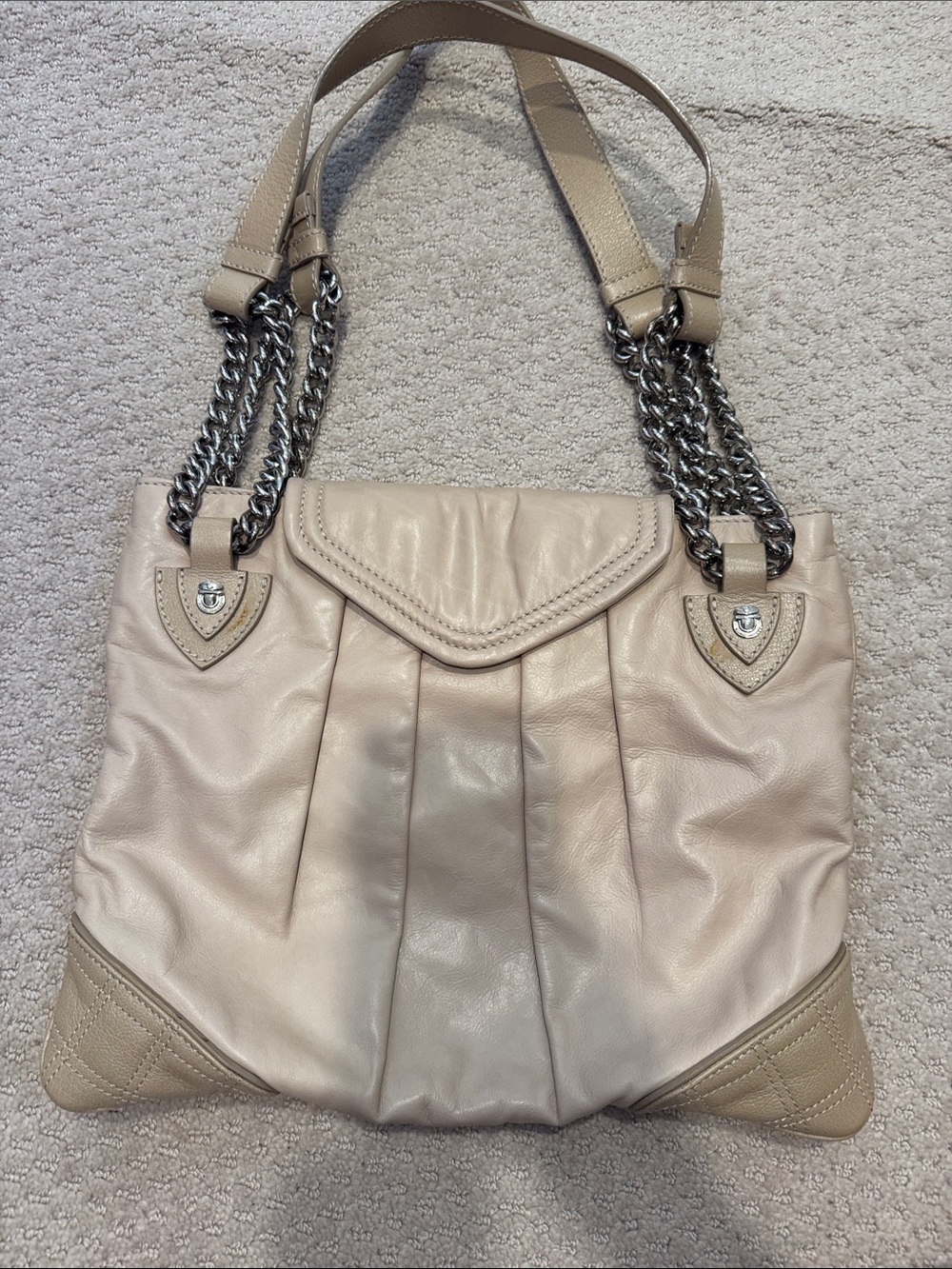 Marc Jacobs Beige Leather Shoulder Bag with Chain Straps Quilted Trim
